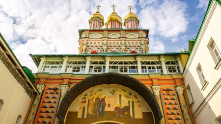 Крепость веры: как Россия обрела духовную столицу
